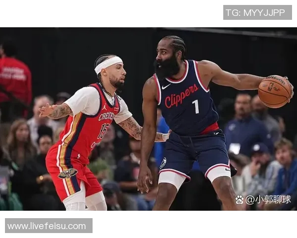 快船与鹈鹕激战正酣比赛直播精彩瞬间全记录